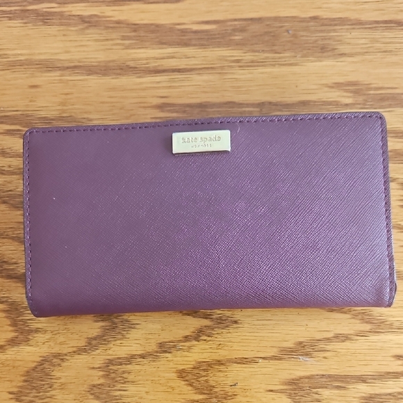 Kate Spade Plum Wallet - Picture 1 of 7
